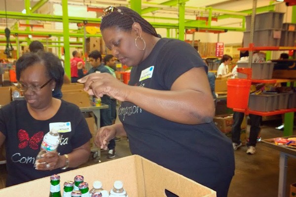 compassion_foodbank_img03